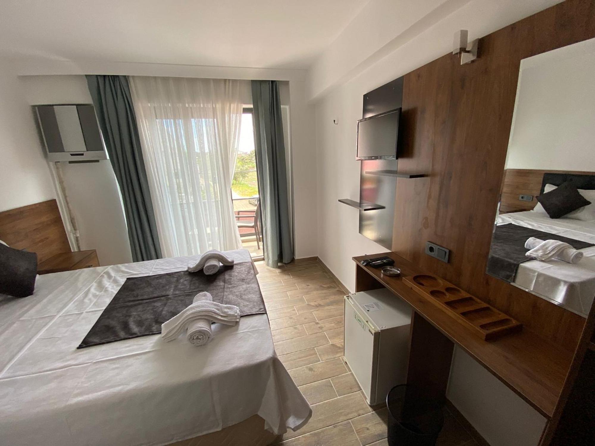 Atas Aqua Otel Avsa Türkeli Bagian luar foto